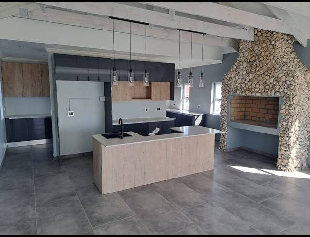 3 BEDROOM HOUSE FOR SALE IN PORT OWEN